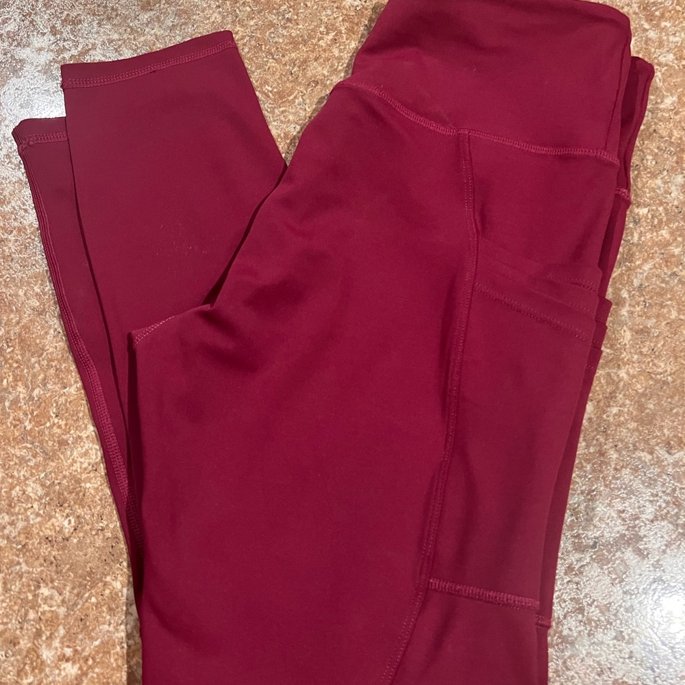 Zyia Cranberry Light N Tights 8-10